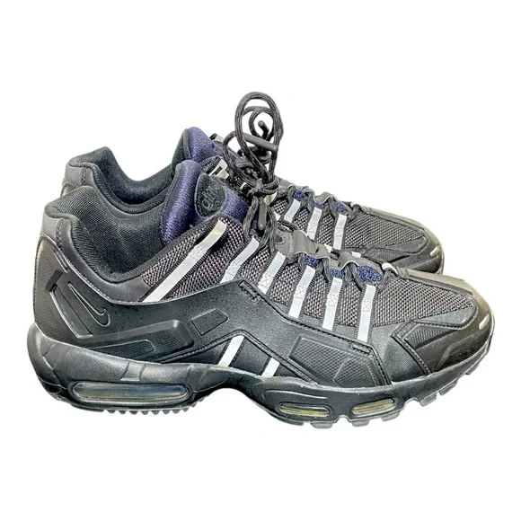 Men’s Nike Air Max NDSTRKT - Picture 2 of 6